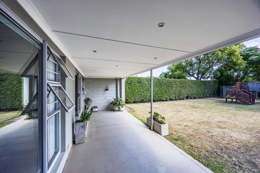 4 Bedroom Property for Sale in Beacon Bay Eastern Cape